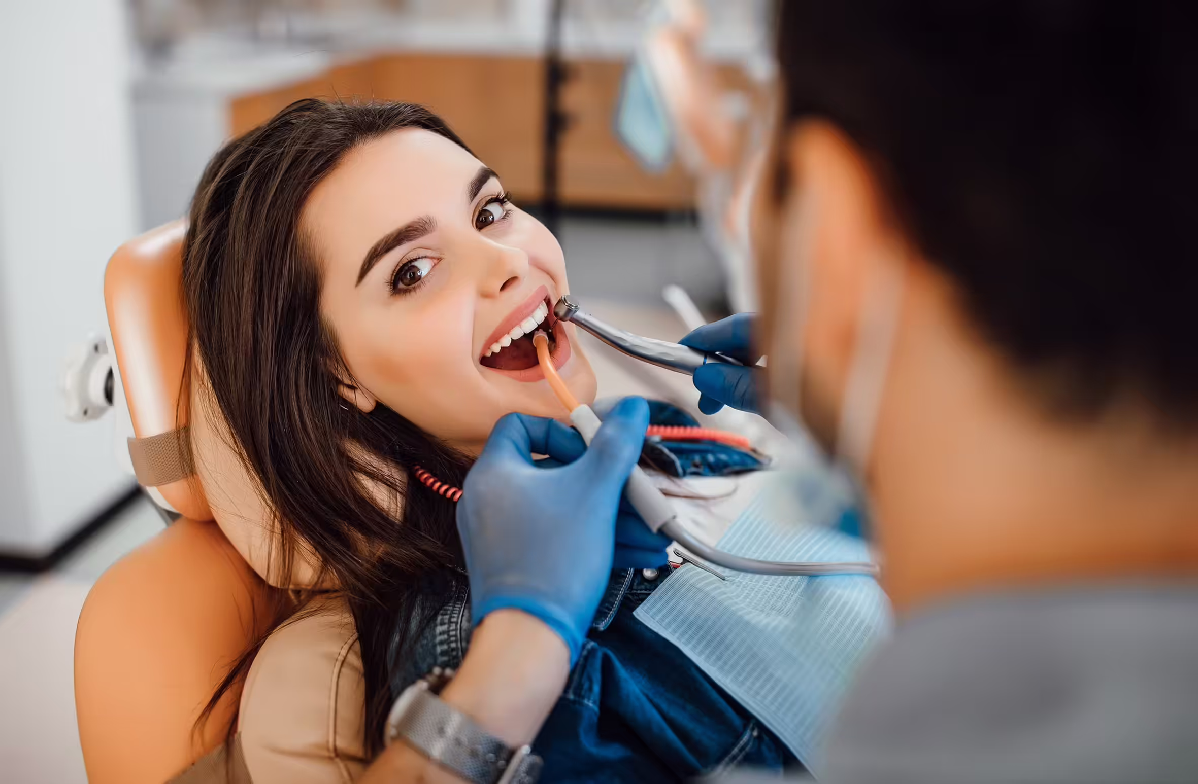 Dental Clinic in North Zapopan: Implantology and Aesthetics